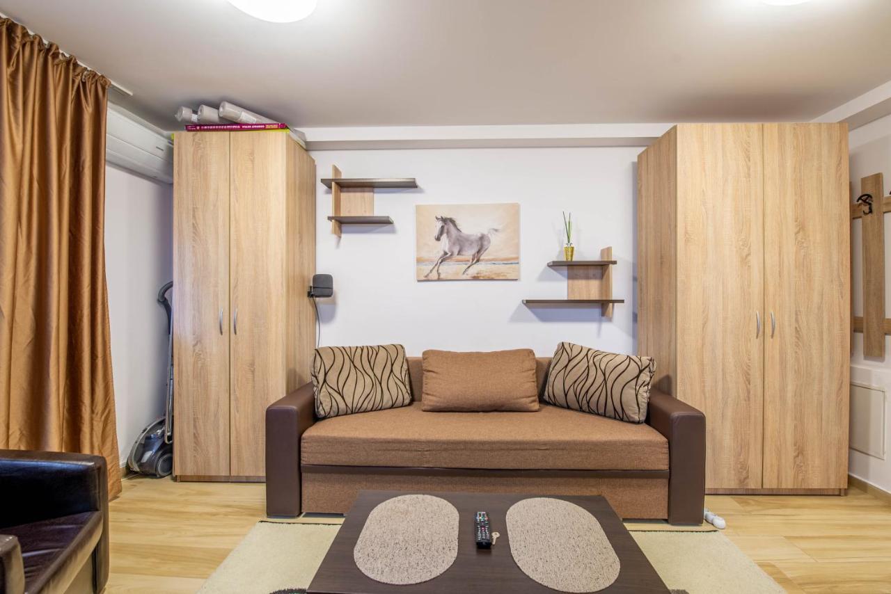 Studio Residence Militari M5 Chiajna Esterno foto