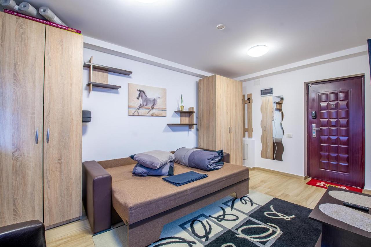 Studio Residence Militari M5 Chiajna Esterno foto