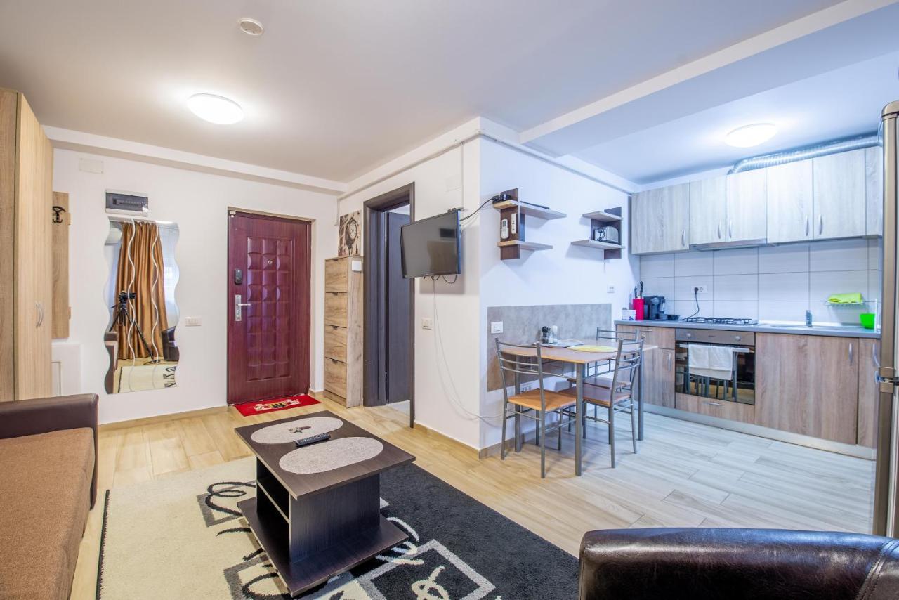 Studio Residence Militari M5 Chiajna Esterno foto